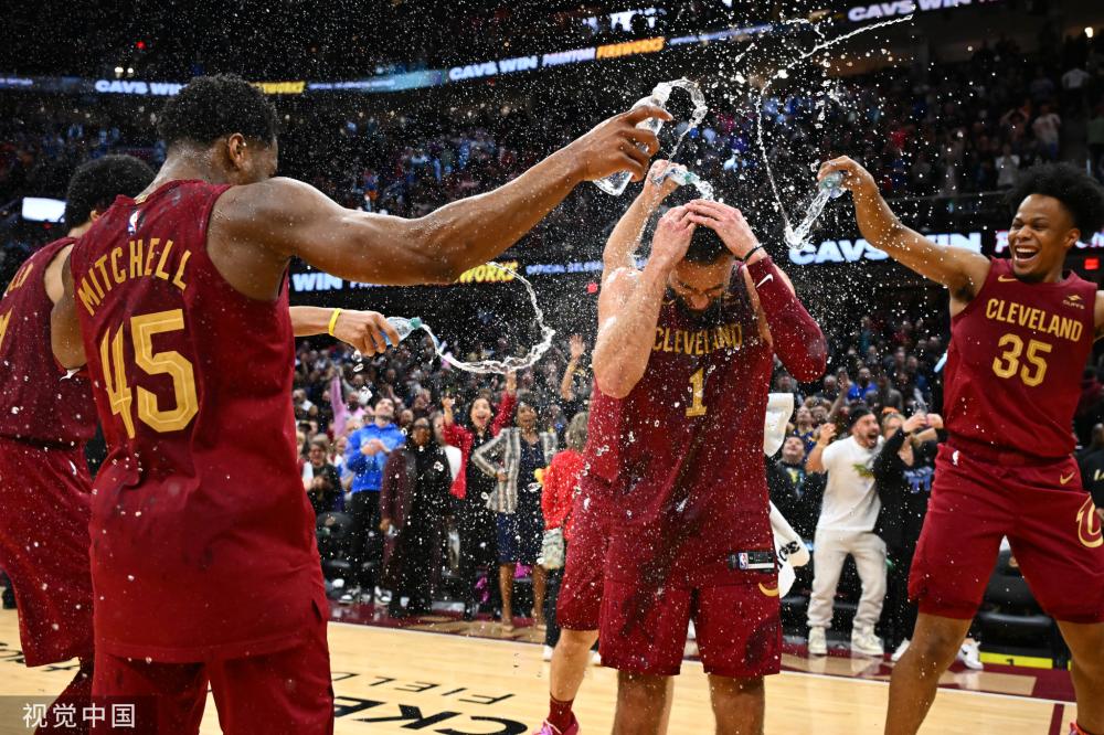 与教练的悉 与教练的悉