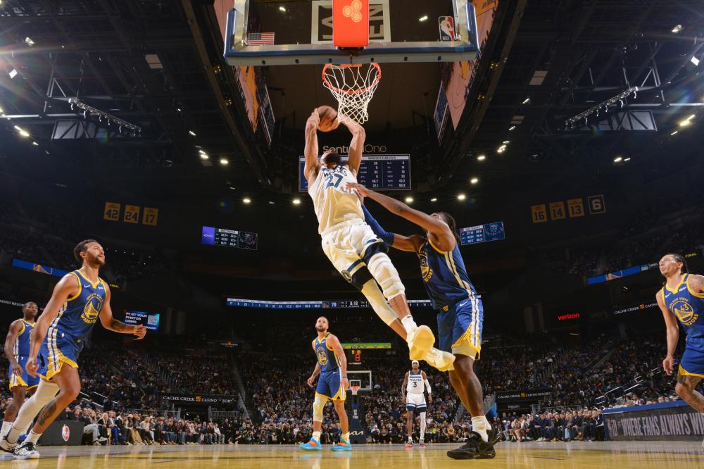 他的表现也 他的表现也