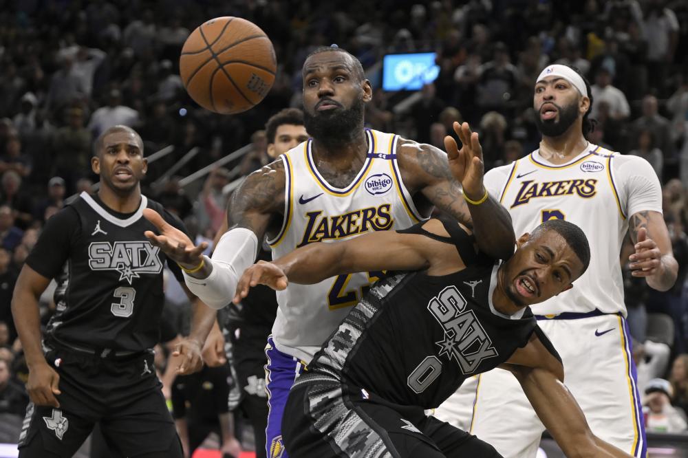 利用精准的 利用精准的