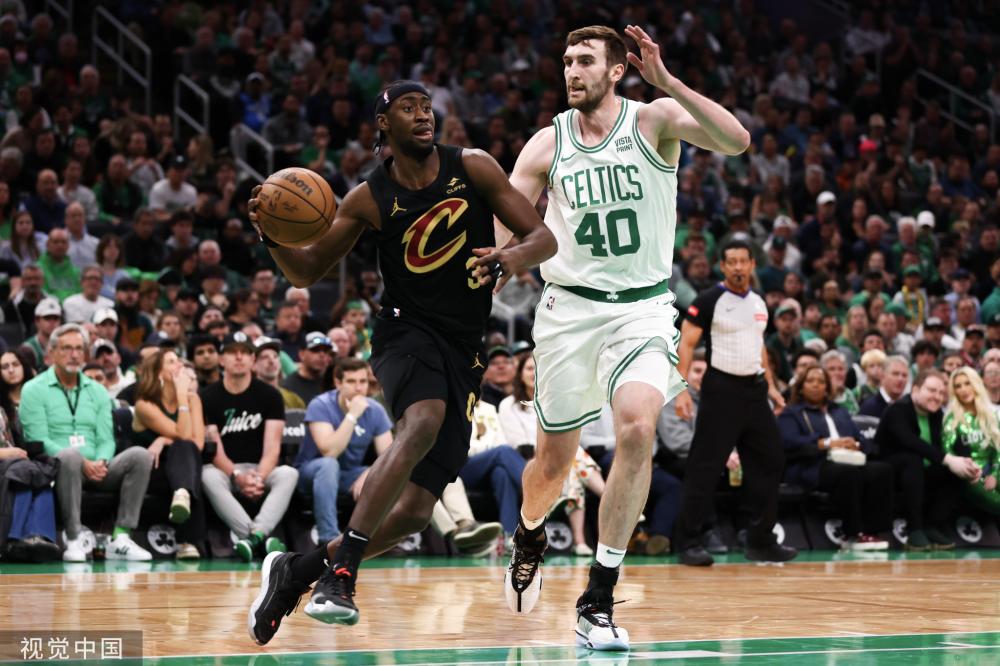 及球员的健 及球员的健