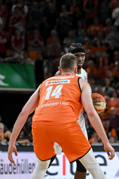 和主教练的 和主教练的