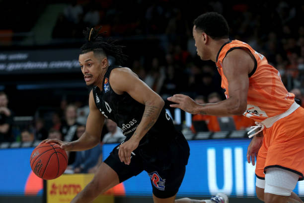 和调解者的 和调解者的